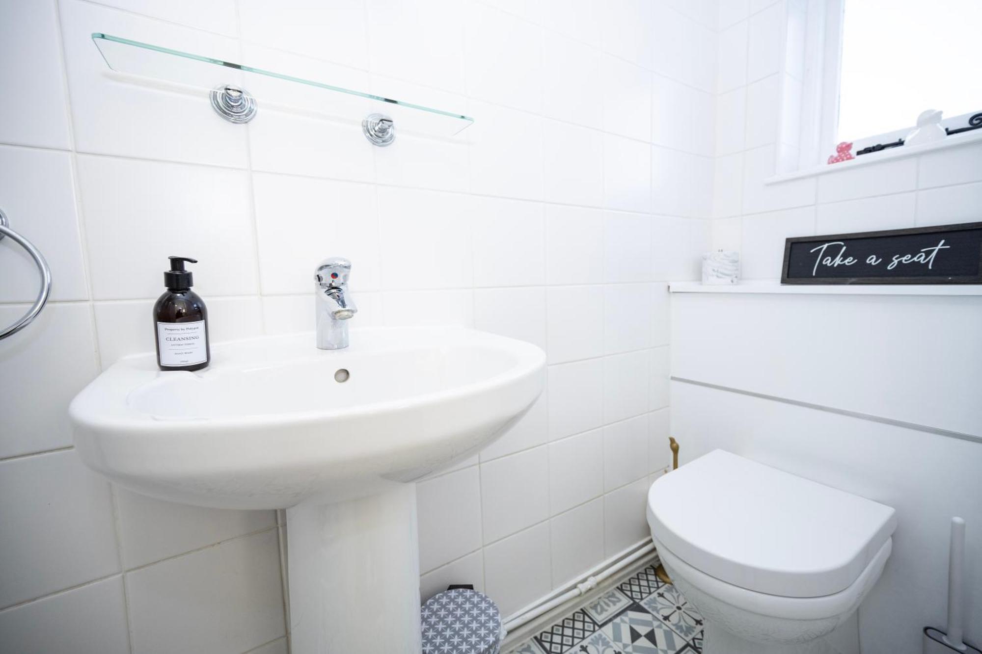 The Little Marlowe - 1 Bed Centre Canterbury